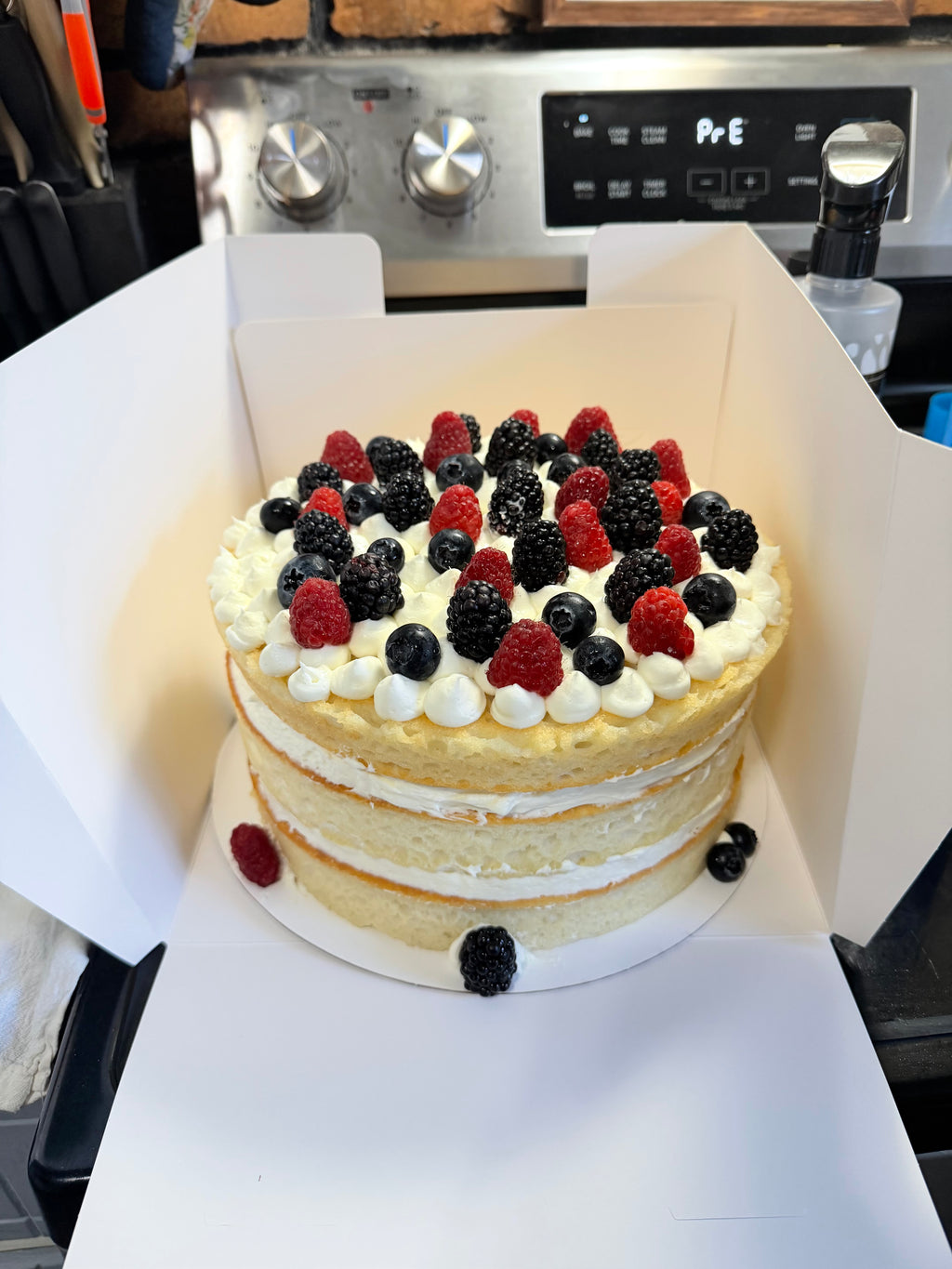 8in 3 layer customizable cake