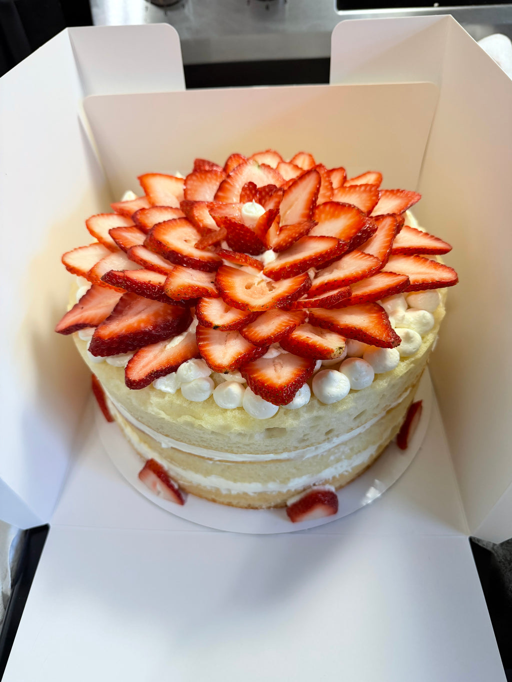 8in 3 layer customizable cake